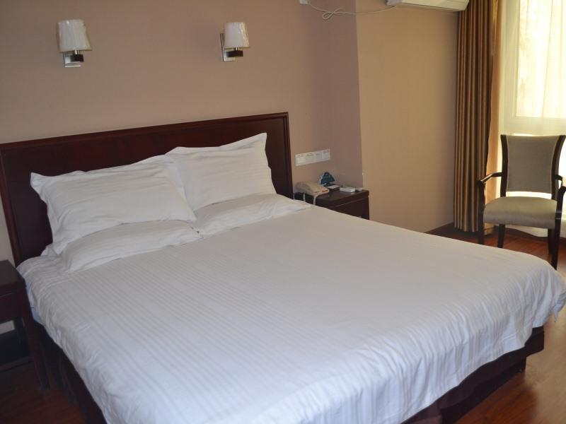 Greentree Inn Henan Luoyang Wangcheng Square Business Hotel Ngoại thất bức ảnh